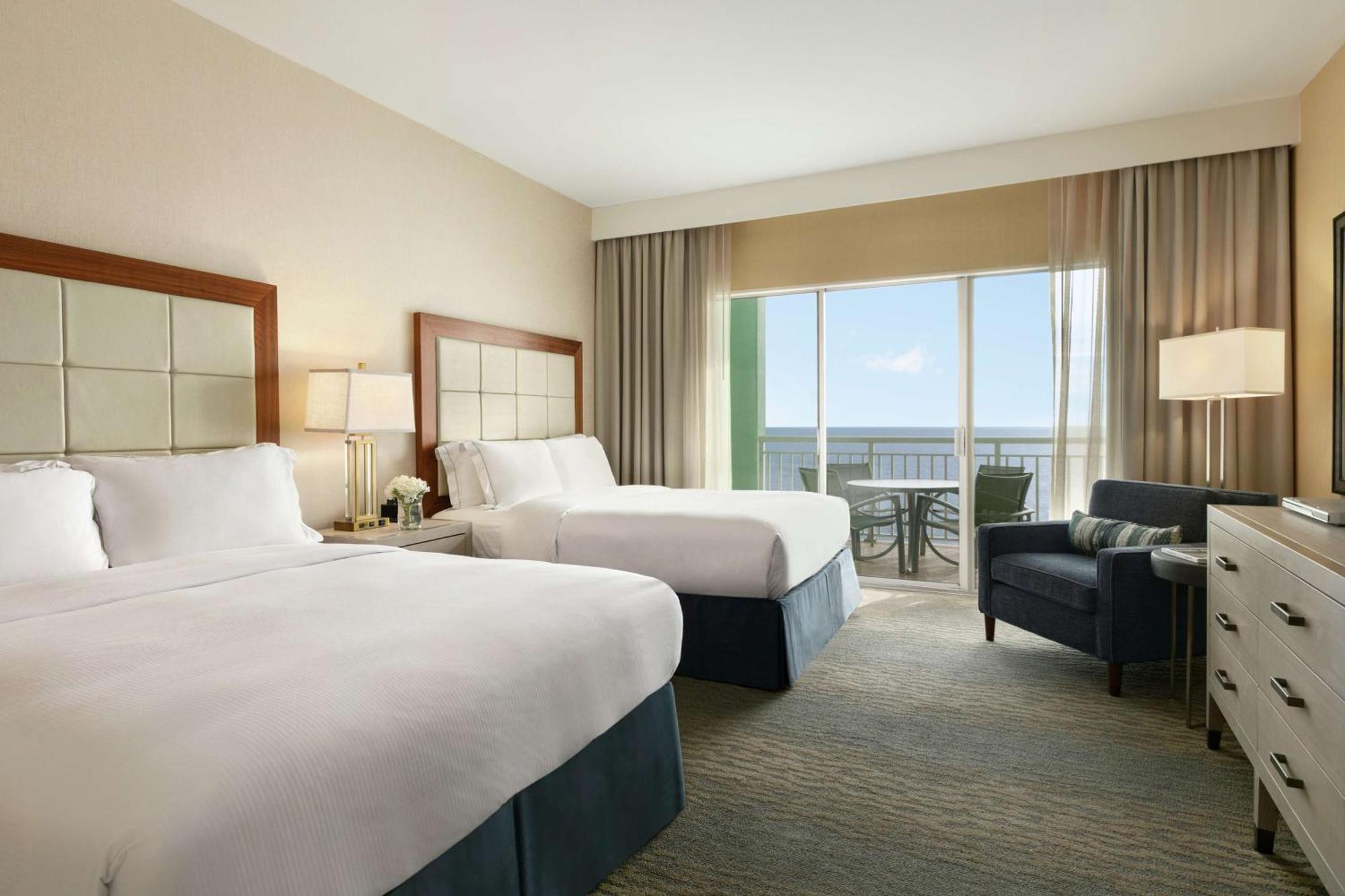 Resort Hilton Ocean Oceanfront 4*