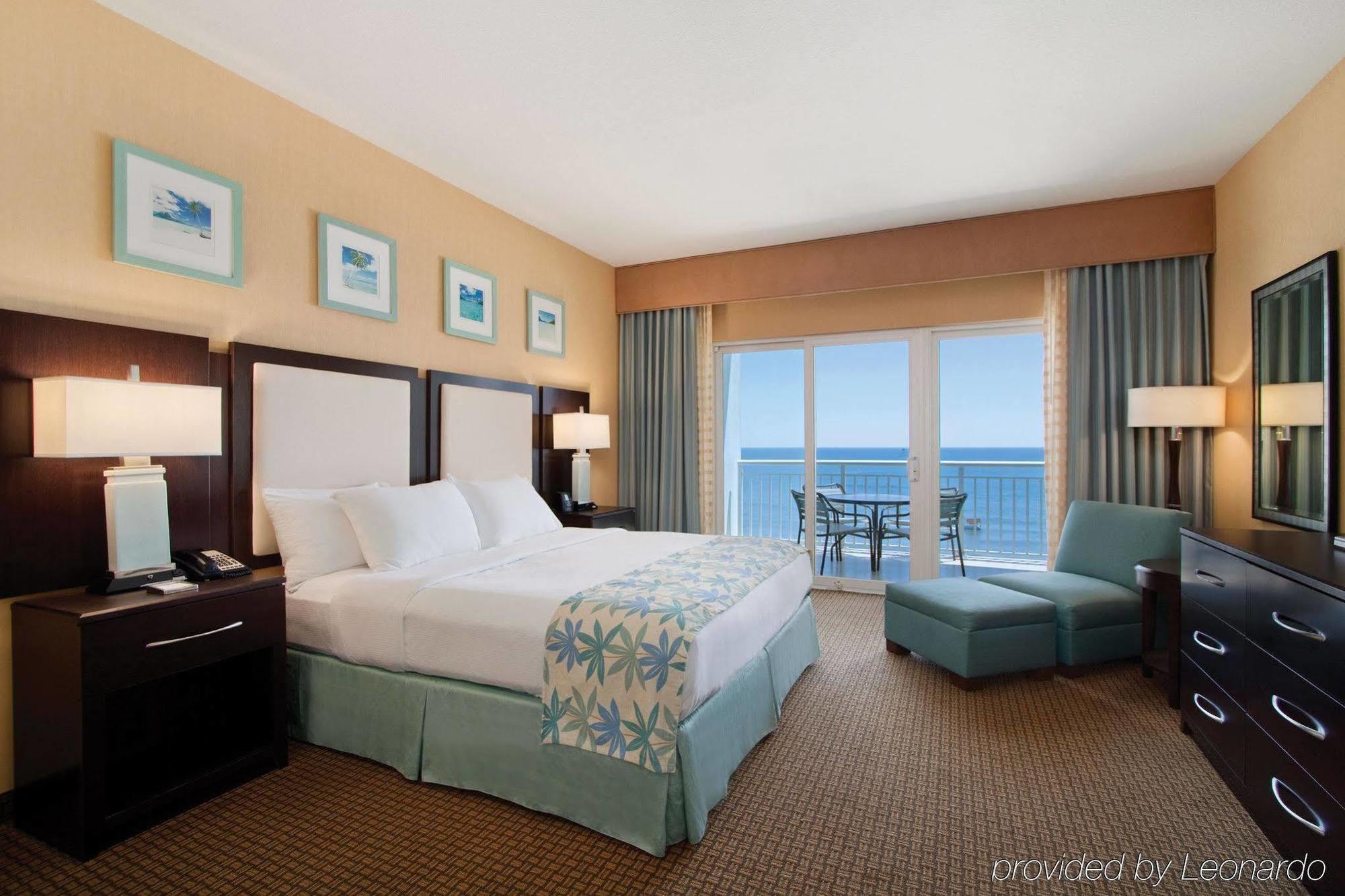 Hilton Ocean Oceanfront Resort 4*